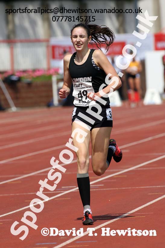 Senior girls 3000 metres, 2015 English Schools, Gateshead. Photo: David T. Hewitson/Sports for All Pics